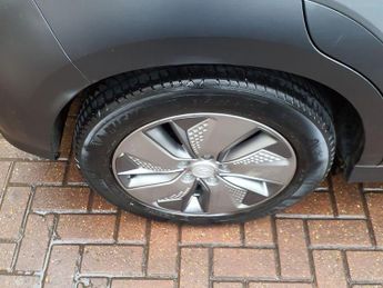 HYUNDAI KONA PREMIUM 5d 202 BHP GREAT CONDITION