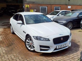 Jaguar XF 2.0i R-Sport GPF Saloon 4dr Petrol Auto Euro 6 (s/s) (250 ps) 6 
