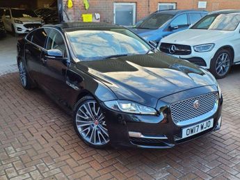 Jaguar XJ 3.0 D V6 AUTOBIOGRAPHY L 4d 302 BHP LIVE TV MASSAGE SEATS