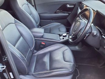 KIA NIRO 64kWh 3 SUV 5dr Electric Auto (201 bhp) 6 MONTHS WARRANTY