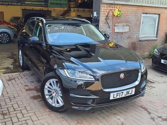 Jaguar F-Pace 2.0 D180 Portfolio SUV 5dr Diesel Auto AWD Euro 6 (s/s) (180 ps)