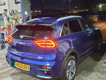 KIA NIRO 64kWh 2 SUV 5dr Electric Auto (201 bhp) 6 MONTHS WARRANTY