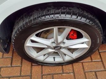 AUDI Q2 2.0 TFSI 40 S line SUV 5dr Petrol S Tronic quattro Euro 6 (s/s) 