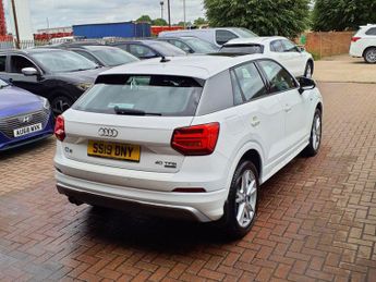 AUDI Q2 2.0 TFSI 40 S line SUV 5dr Petrol S Tronic quattro Euro 6 (s/s) 