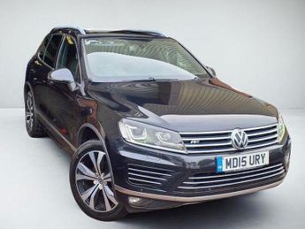 Volkswagen Touareg 3.0 TDI V6 BlueMotion Tech R-Line SUV 5dr Diesel Tiptronic 4WD E