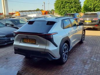 TOYOTA BZ4X 71.4 kWh Motion SUV 5dr Electric Auto (11kW OBC) (204 ps) 6 MONT