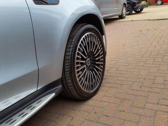 MERCEDES-BENZ EQC EQC 400 80kWh AMG Line (Premium) SUV 5dr Electric Auto 4MATIC (4