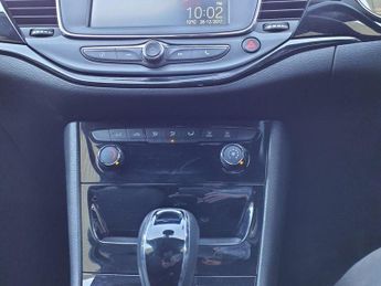 VAUXHALL ASTRA 1.4i Turbo SRi Sports Tourer 5dr Petrol Auto Euro 6 (s/s) (150 p