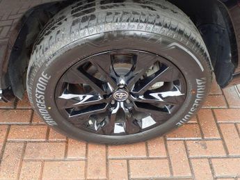 TOYOTA RAV4 2.5 VVT-h GPF Dynamic SUV 5dr Petrol Hybrid CVT Euro 6 (s/s) (21