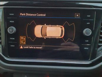 VOLKSWAGEN T-ROC 1.5 TSI EVO Black Edition SUV 5dr Petrol DSG Euro 6 (s/s) (150 p