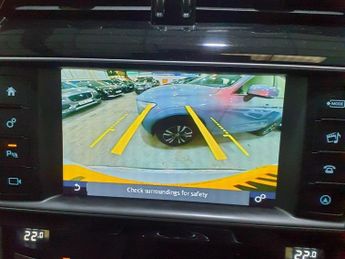 JAGUAR F-PACE 3.0 D300 V6 S SUV 5dr Diesel Auto AWD Euro 6 (s/s) (300 ps) 6 MO