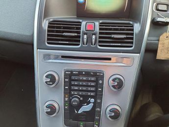 VOLVO XC60 2.0 D4 SE LUX NAV 5d 188 BHP AUTOMATIC ULEZ FREE EURO 6