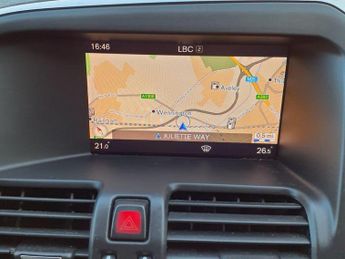 VOLVO XC60 2.0 D4 SE LUX NAV 5d 188 BHP AUTOMATIC ULEZ FREE EURO 6