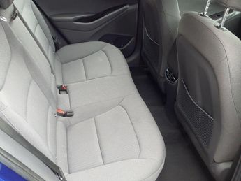 HYUNDAI IONIQ 1.6 h-GDi GPF Premium Hatchback 5dr Petrol Hybrid DCT Euro 6 (s/
