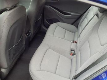 HYUNDAI IONIQ 1.6 h-GDi GPF Premium Hatchback 5dr Petrol Hybrid DCT Euro 6 (s/