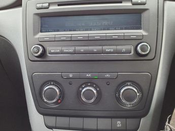 SKODA YETI 1.2 TSI S Outdoor 5dr Petrol DSG Euro 5 (105 ps) 3 MONTHS WARRAN