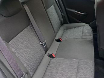 Vauxhall Astra 1.6 16v Exclusiv Auto Euro 5 5dr