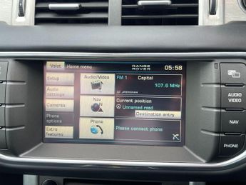 Land Rover Range Rover Evoque 2.2 SD4 Prestige Auto 4WD Euro 5 5dr