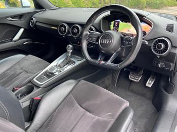 Audi TT 2.0 TFSI S line S Tronic quattro Euro 6 (s/s) 3dr