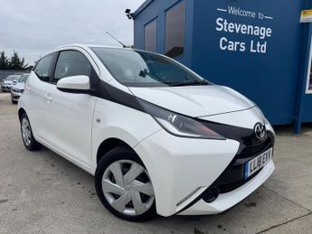 Toyota AYGO 1.0 VVT-i x-play x-shift Euro 6 5dr