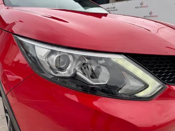 Nissan Qashqai 1.6 dCi Tekna XTRON Euro 6 (s/s) 5dr