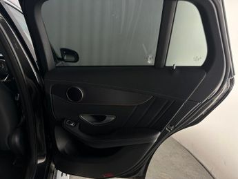 Mercedes-Benz EQC EQC 400 80kWh AMG Line Auto 4MATIC 5dr