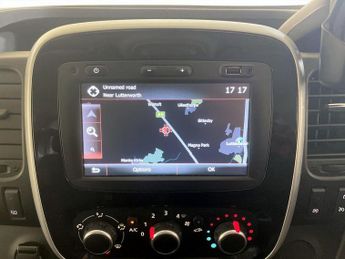 Renault Trafic 2.0 dCi ENERGY 28 Sport SWB Standard Roof Euro 6 (s/s) 5dr