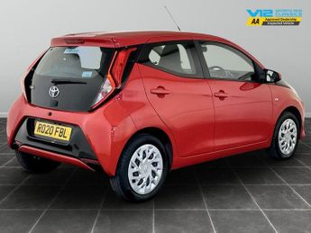 Toyota AYGO 1.0 VVT-i x-play Euro 6 5dr