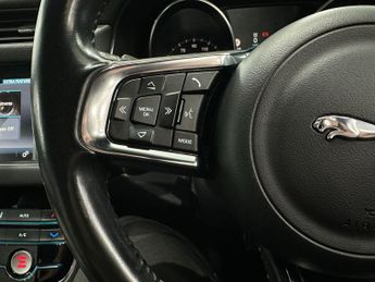 Jaguar XF 2.0d R-Sport Auto Euro 6 (s/s) 4dr