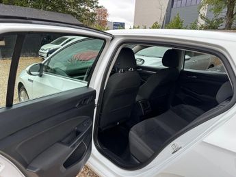 Volkswagen Golf 2.0 TDI Style DSG Euro 6 (s/s) 5dr