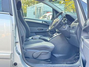Vauxhall Zafira 1.7 CDTi ecoFLEX Design Euro 5 5dr (SNav)