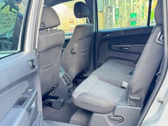 Vauxhall Zafira 1.7 CDTi ecoFLEX Design Euro 5 5dr (SNav)