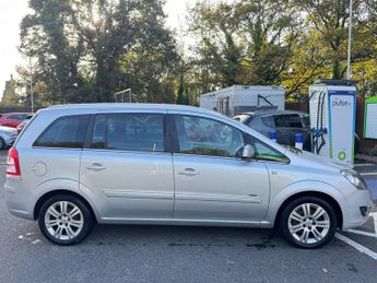 Vauxhall Zafira 1.7 CDTi ecoFLEX Design Euro 5 5dr (SNav)