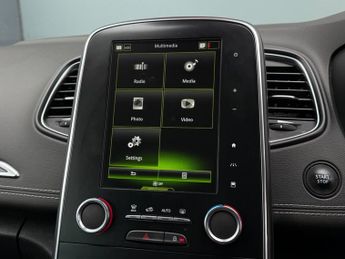 Renault Grand Scenic 1.5 dCi Signature Nav EDC Euro 6 (s/s) 5dr