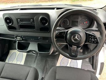 Mercedes-Benz Sprinter 2.1 314 CDI Chassis Cab 2dr Diesel G-Tronic+ RWD L2 Euro 6 (s/s)