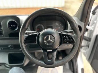 Mercedes-Benz Sprinter 2.1 314 CDI Chassis Cab 2dr Diesel G-Tronic+ RWD L2 Euro 6 (s/s)