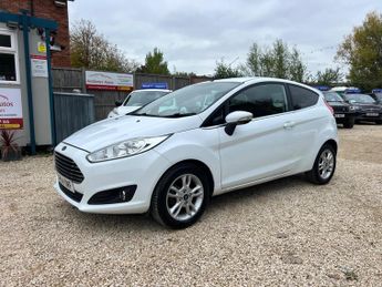 Ford Fiesta 1.0T EcoBoost Zetec Euro 5 (s/s) 3dr