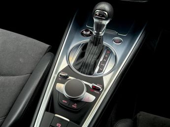 Audi TT 2.0 TFSI S line S Tronic Euro 6 (s/s) 3dr