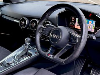 Audi TT 2.0 TFSI S line S Tronic Euro 6 (s/s) 3dr