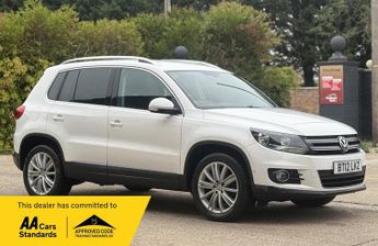 Volkswagen Tiguan 2.0 TDI BlueMotion Tech Sport 2WD Euro 5 (s/s) 5dr