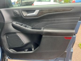 Ford Kuga 2.5h Duratec Vignale CVT Euro 6 (s/s) 5dr