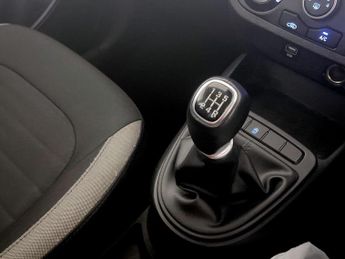 Hyundai i10 1.0 SE Euro 6 (s/s) 5dr