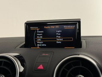 Audi A1 1.4 TFSI Sport Sportback S Tronic Euro 6 (s/s) 5dr (Nav)