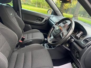 Skoda Fabia 1.4 TSI vRS S2000 DSG Euro 5 5dr