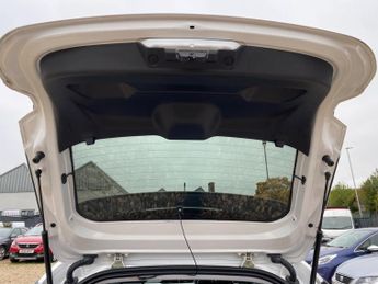 Vauxhall Corsa Electric 50kWh SE Nav Auto 5dr (7.4Kw Charger)