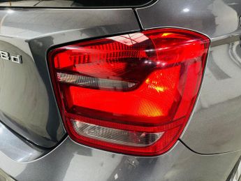 BMW 1 Series 2.0 118d Sport Auto Euro 5 (s/s) 5dr