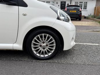 Toyota AYGO 1.0 VVT-i Move MultiMode Euro 5 5dr