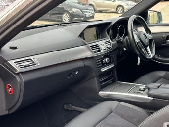 Mercedes-Benz E Class 2.1 E300dh BlueTEC AMG Sport G-Tronic+ Euro 5 (s/s) 5dr