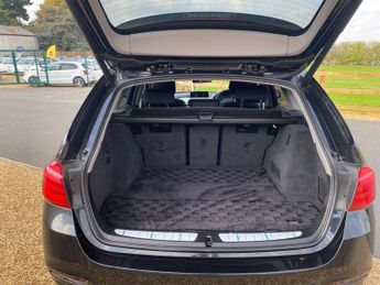 BMW 3 Series 2.0 320d SE Touring Auto Euro 5 (s/s) 5dr