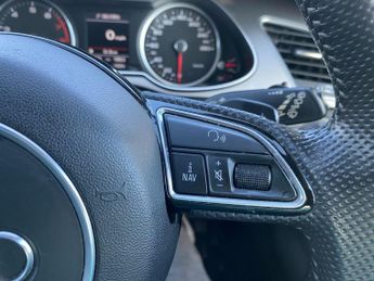 Audi A4 Avant 2.0 TFSI S line Estate 5dr Petrol Multitronic Euro 5 (s/s) (211 